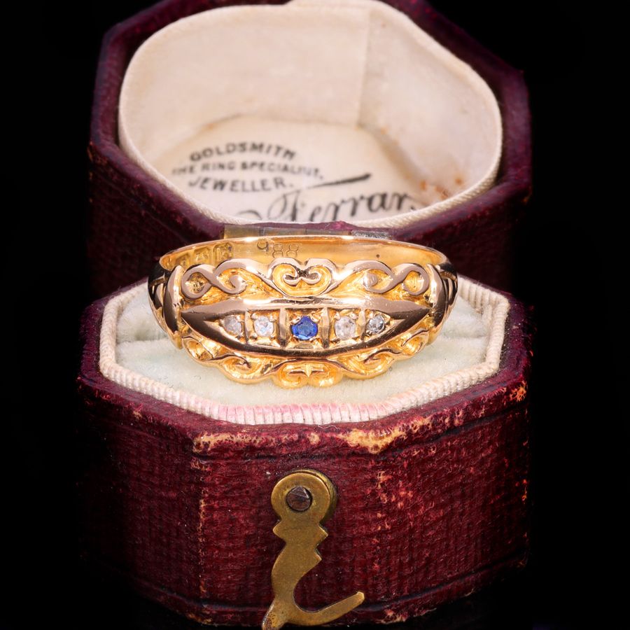 Antique and vintage jewellery could be most collectable in 2026 